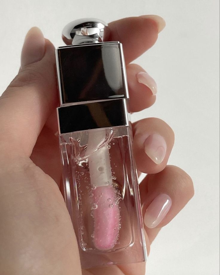 Addict Lip Glow Oil Hydrating High-Shine Gloss